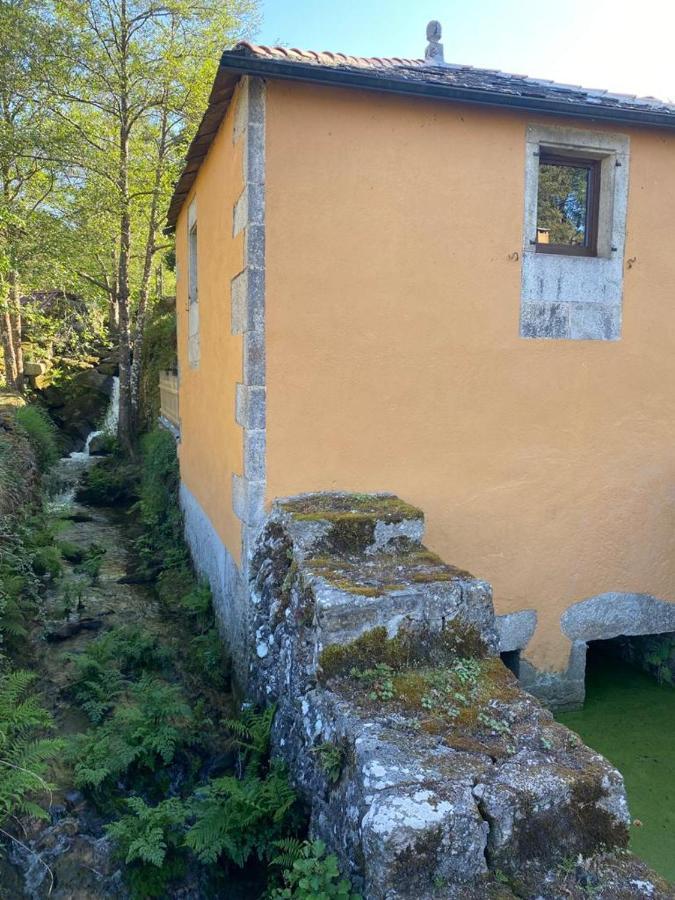 Villa El Viejo Molino Lugo Exterior foto